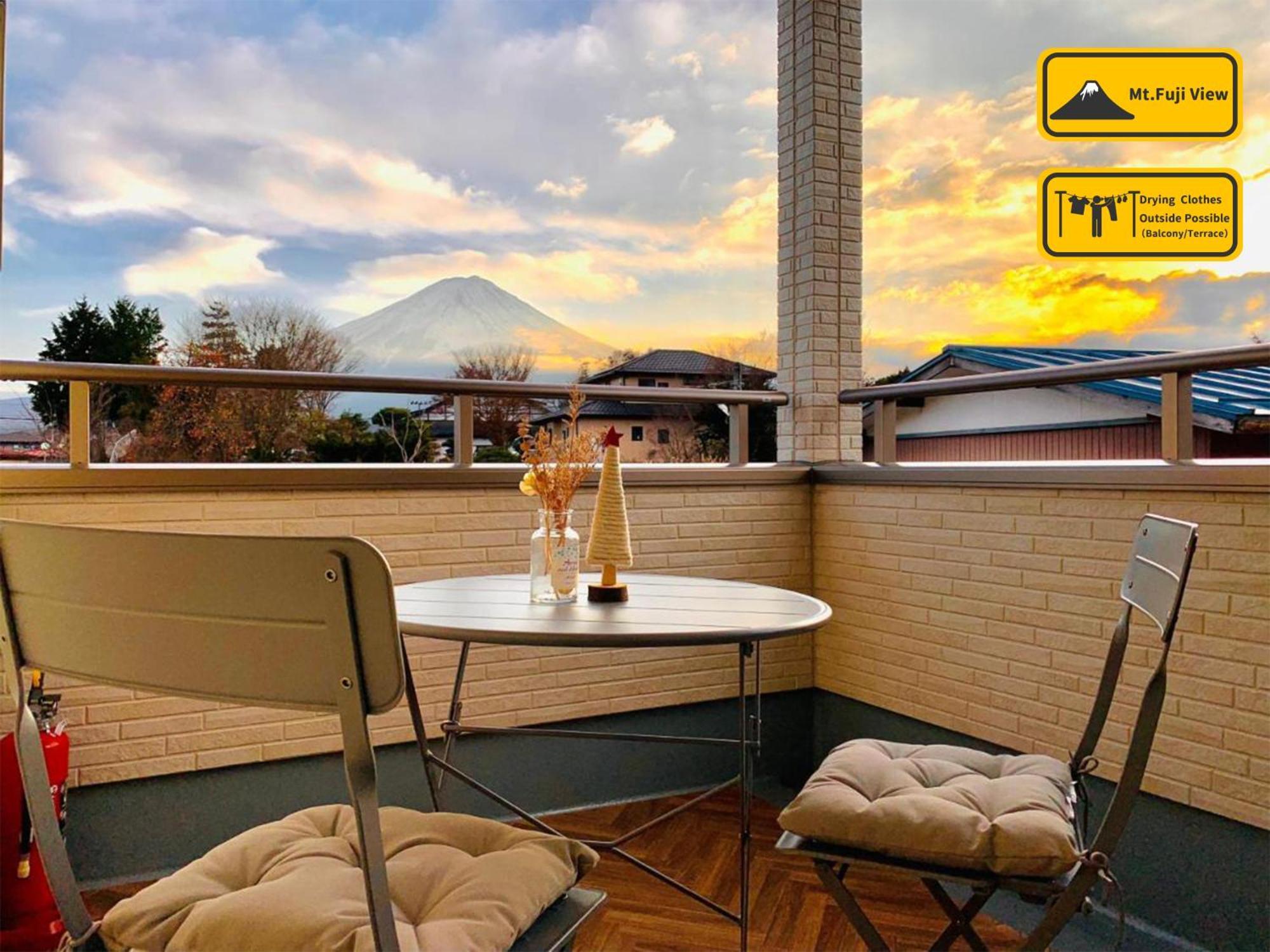 ヴィラ山間堂 Mt.Fuji view BBQ Bonfire AnnoVillas Sankando 富士河口湖 外观 照片